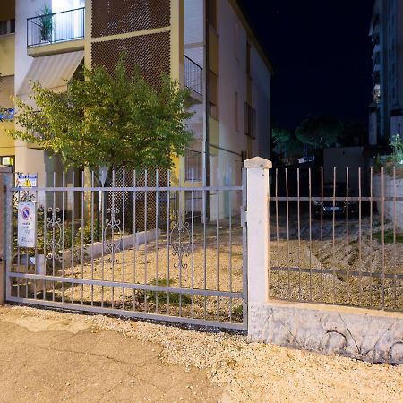 B&B Foscolo Llido Degli Estensi Exterior foto